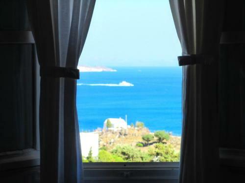 Porto Scoutari Romantic Hotel