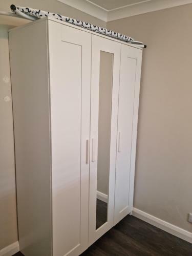 Newly Refurbished Falmouth Town Centre Apartment