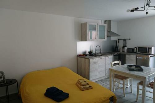 Apartamento Studio Cosy Au Coeur de La Provence Avec Spa