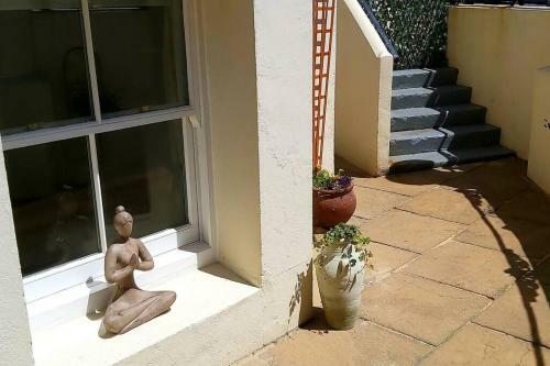Beautifully Appointed, Period Seaside Apartment