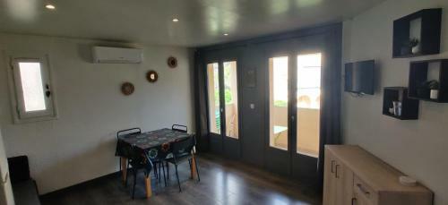 Apartamento Agr�able T2 - St Cruz 70