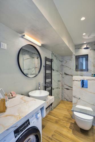 Mini Maisonette