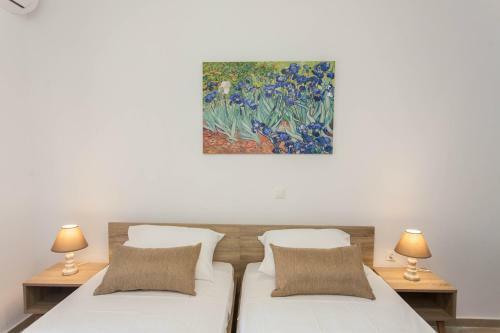 Hillside Seaview Apartment