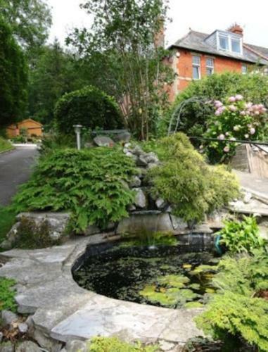 Bed & Breakfast Avalon Tor Retreat
