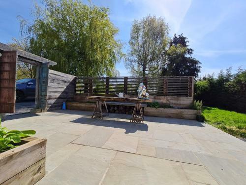 The Little Cottage - Peaceful, Dog Friendly In 3 Acres