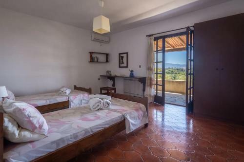Villa Evia Escape