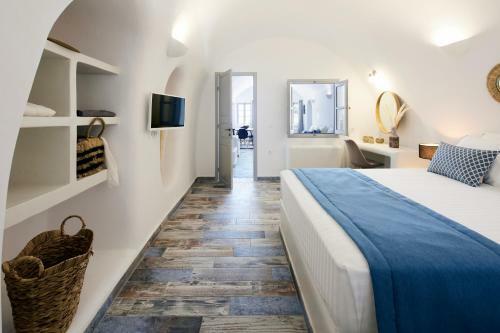 Villa El Verano Suites