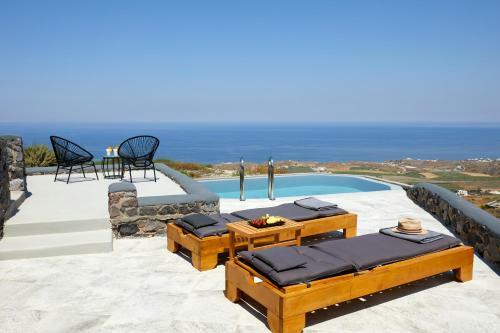 Villa El Verano Suites