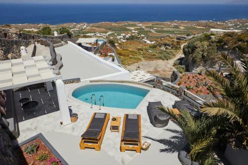 Villa El Verano Suites