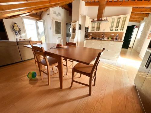 Apartamento Erman House Mansarda Con Idromassaggio