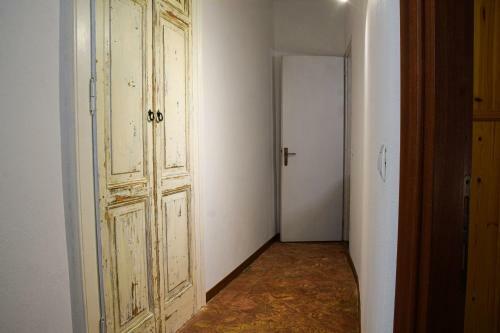Apartamento Hidden Terrace With Lake View