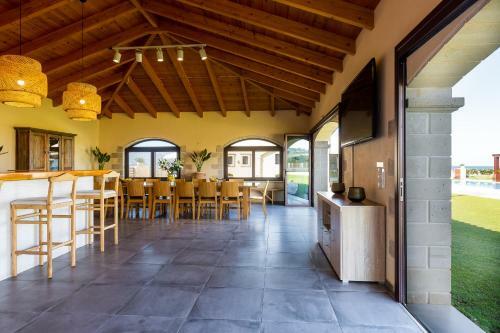 Villa Paralia Beachfront Residence