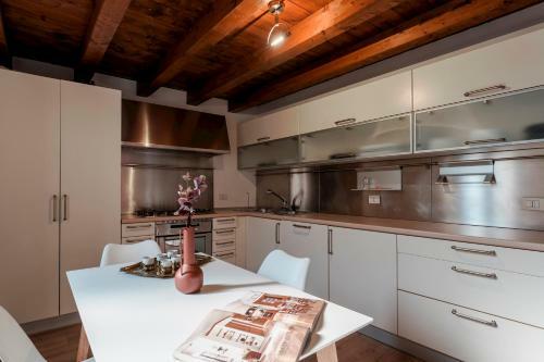 Apartamento Duplex Open Space With Private Courtyard In Center