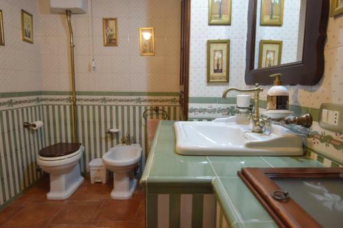 Villa Dimora Sweet History