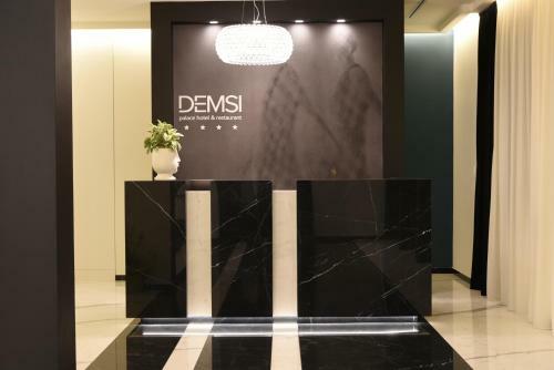 Demsi Palace Hotel & Restaurant