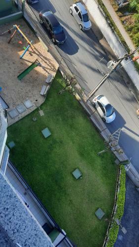 Apartamento Condom�nio Super Agrad�vel Com Garagem Privativa