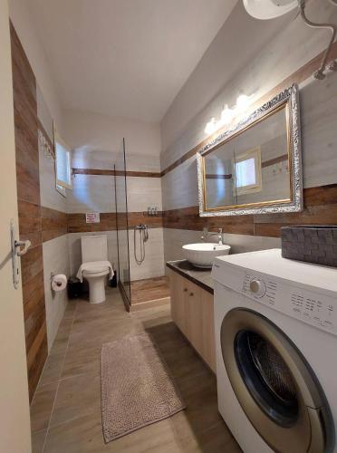 Eugenia Apartment 2