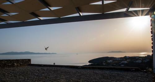 Iliopetra Residence - 5br Villa In Agios Romanos