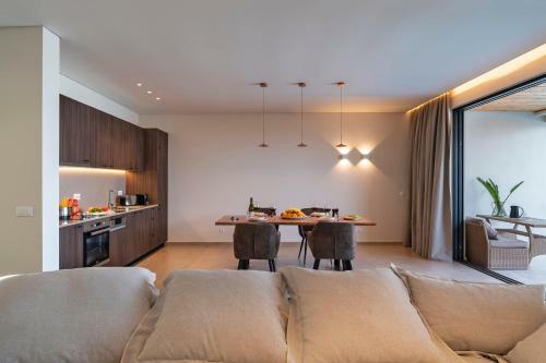 Aethrion Villas