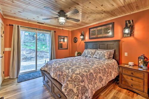 Apartamento Rustic Condo Fireplace, 2 Mi To State Park!