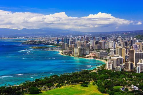 Kuhio Plaza Condo 702