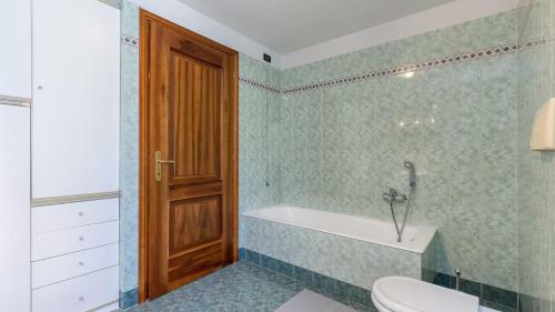 B&B Lawanda