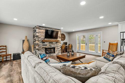 Creekside Cottage