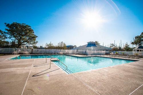Hotel Private 2br Condos In New Bern
