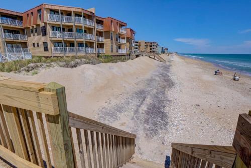 Apartamento 2br 1ba Beachfront Condo Pool Views Sleeps 4