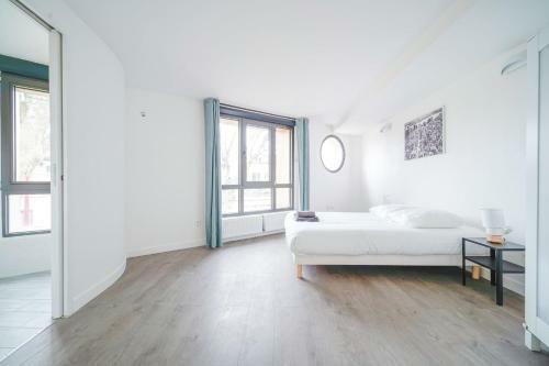 Beautiful House 10 Min Walk From Paris
