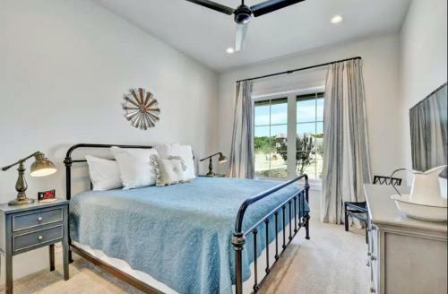 Villa Riverbend Farmhouse #7