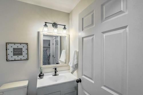 Apartamento Bright Appleton Condo With Patio About 2 Mi To Dtwn
