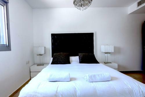 Luxury Marina 4br Apartment By Airsuite
