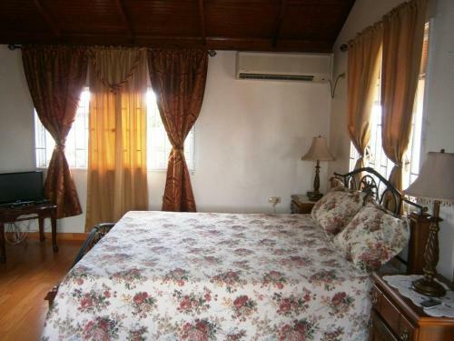 Prime Ocean View Vacation Villa