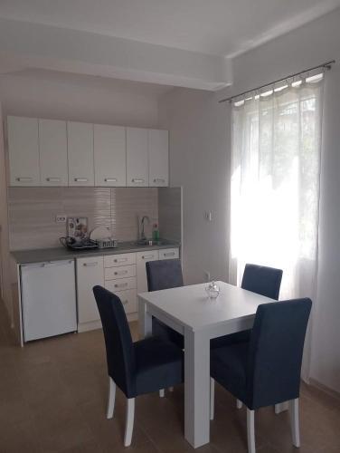Apartmani Rosa