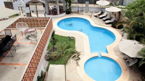 Hotel Para�so Bucer�as