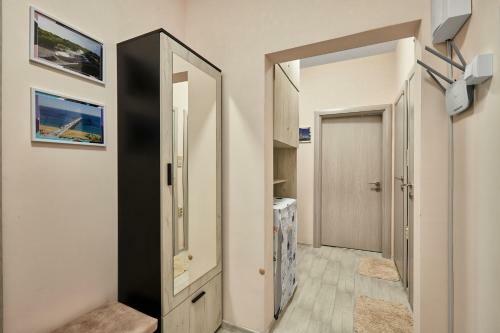 Cozy Spacious 2bd Apartment With A Terrace In Burgas