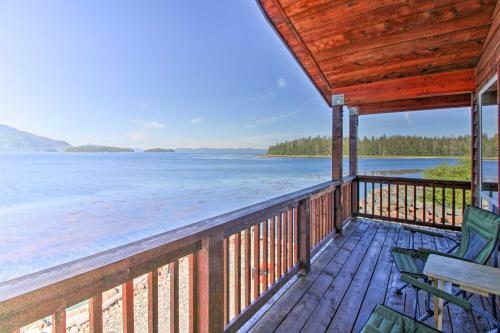 Apartamento Waterfront Apt With Mtn View, Walk Into Town!