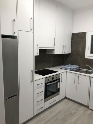 2 Bedroom Apartment Next To Beach