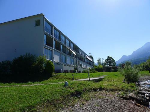 Apartment Waterfront Stays