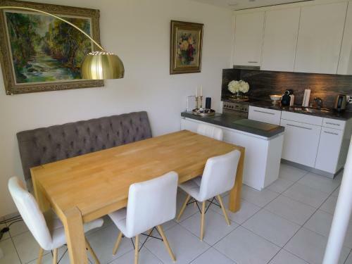Apartment Waterfront Stays