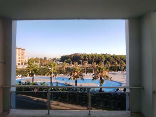 Apartamento Joni's Pool Condo 7