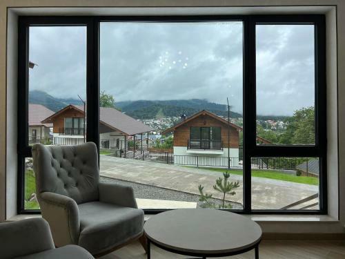 Hills Inn Villa