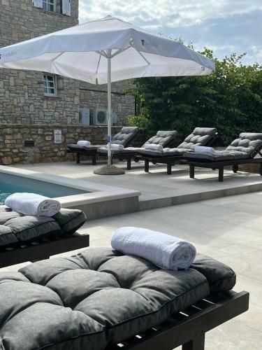 Villa Salvia With Private Pool And Jacuzzi