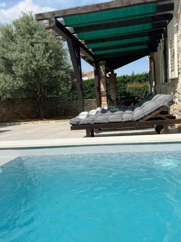 Villa Salvia With Private Pool And Jacuzzi