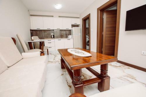 Suzana Apartments