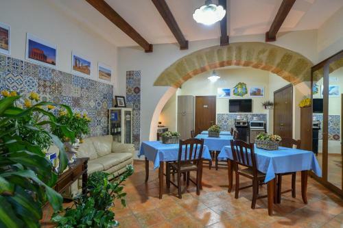 Hostal Rabat�