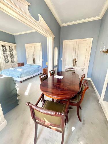 Hostal Albichambre