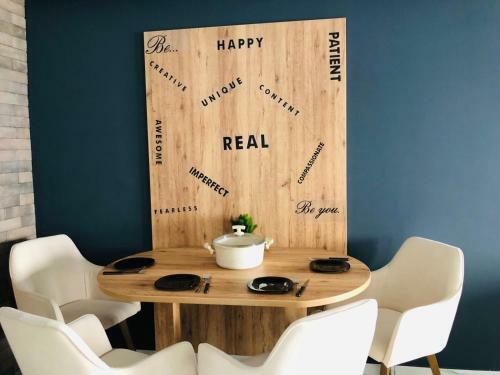 Sunrise Beach Deluxe Apartment