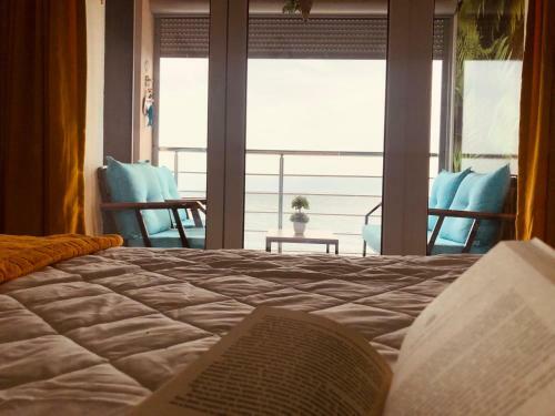 Sunrise Beach Deluxe Apartment